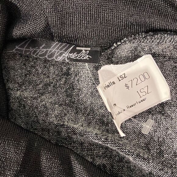 Arielle Cowl Neck Poncho Black Cream Geometric NWT $72 One Size Fits All - Picture 6 of 6